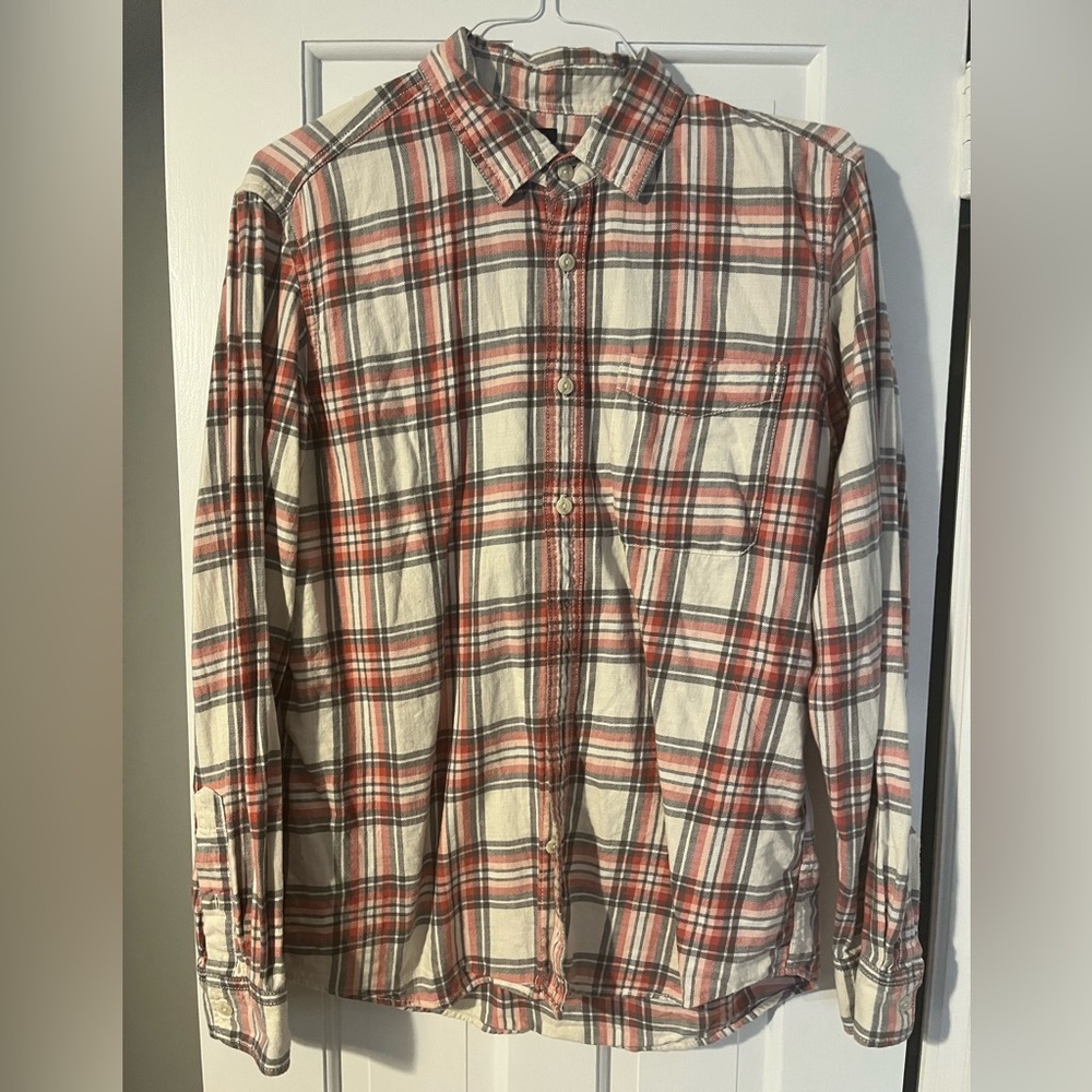Gap button down shirt